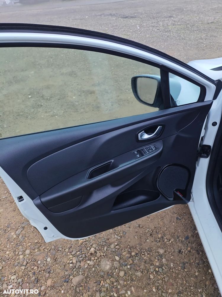 Renault Clio Energy dCi 90 Start & Stop Limited - 31