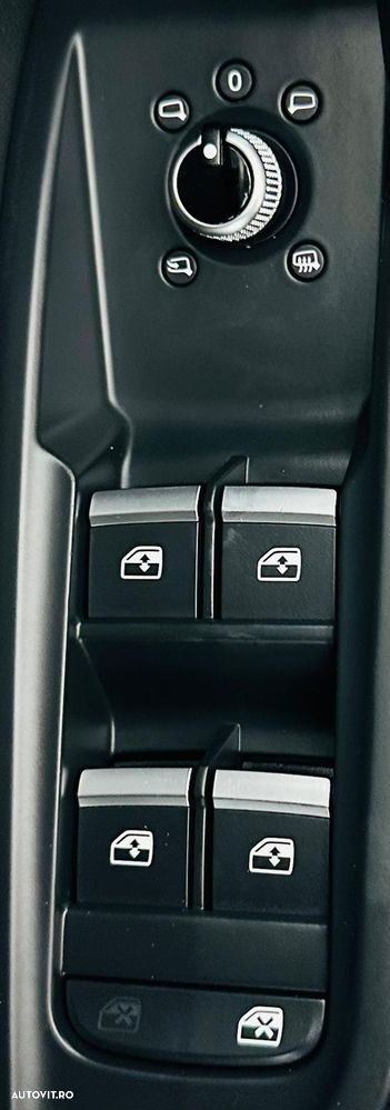 Audi Q5 40 TDI quattro S tronic sport - 11