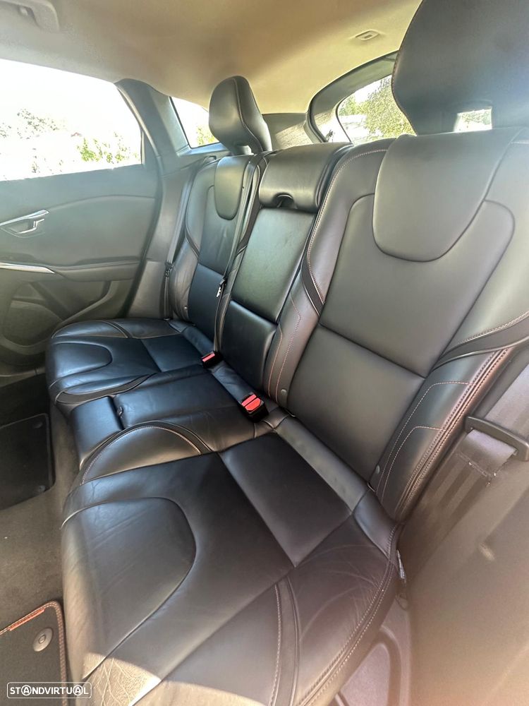 Volvo V40 Cross Country 2.0 D2 Volvo Ocean Race - 7