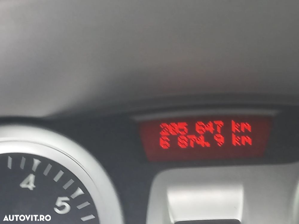 Renault Clio TCe 100 Expression - 5