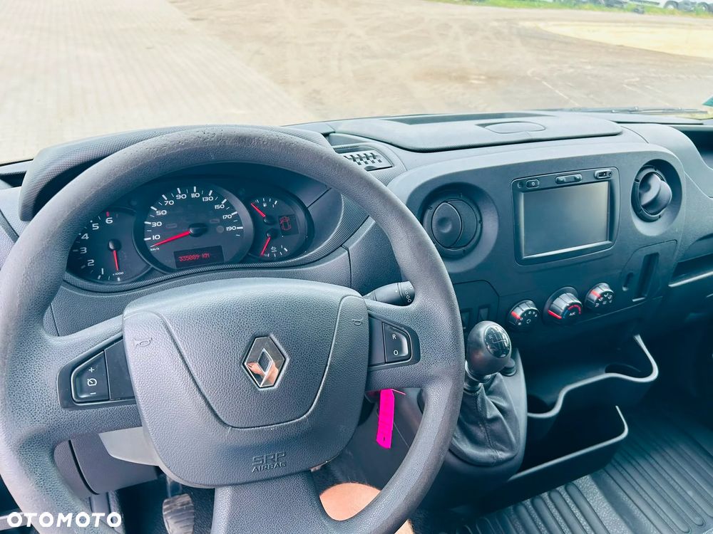 Renault Master - 18