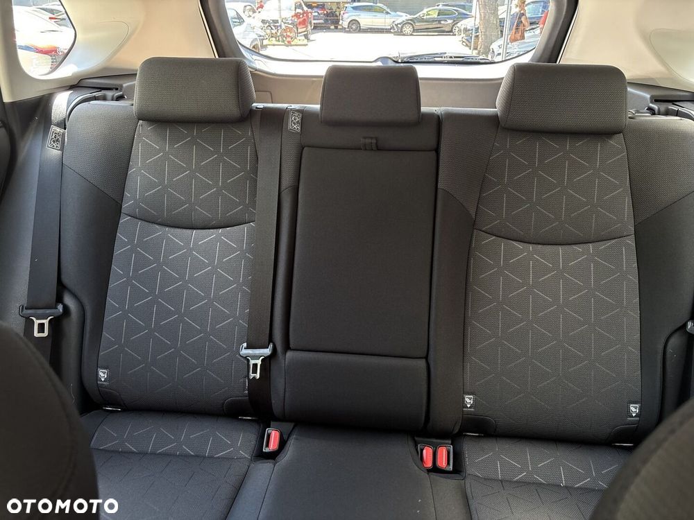 Toyota RAV4 - 34