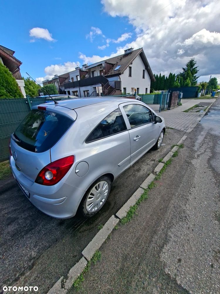 Opel Corsa 1.2 16V Enjoy - 2