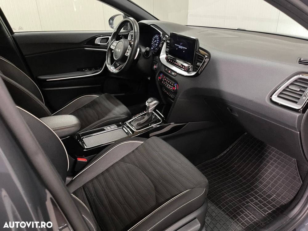 Kia Pro Ceed 1.5 T-GDI 7DCT GT Line - 11