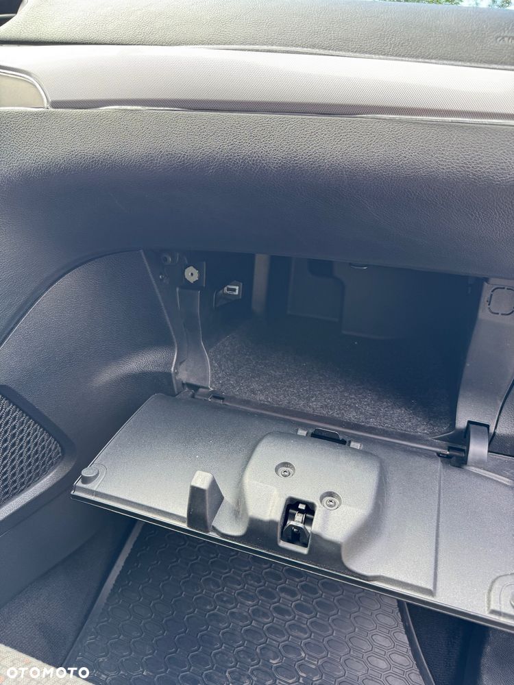 Ford S-Max 2.0 TDCi DPF Trend - 10