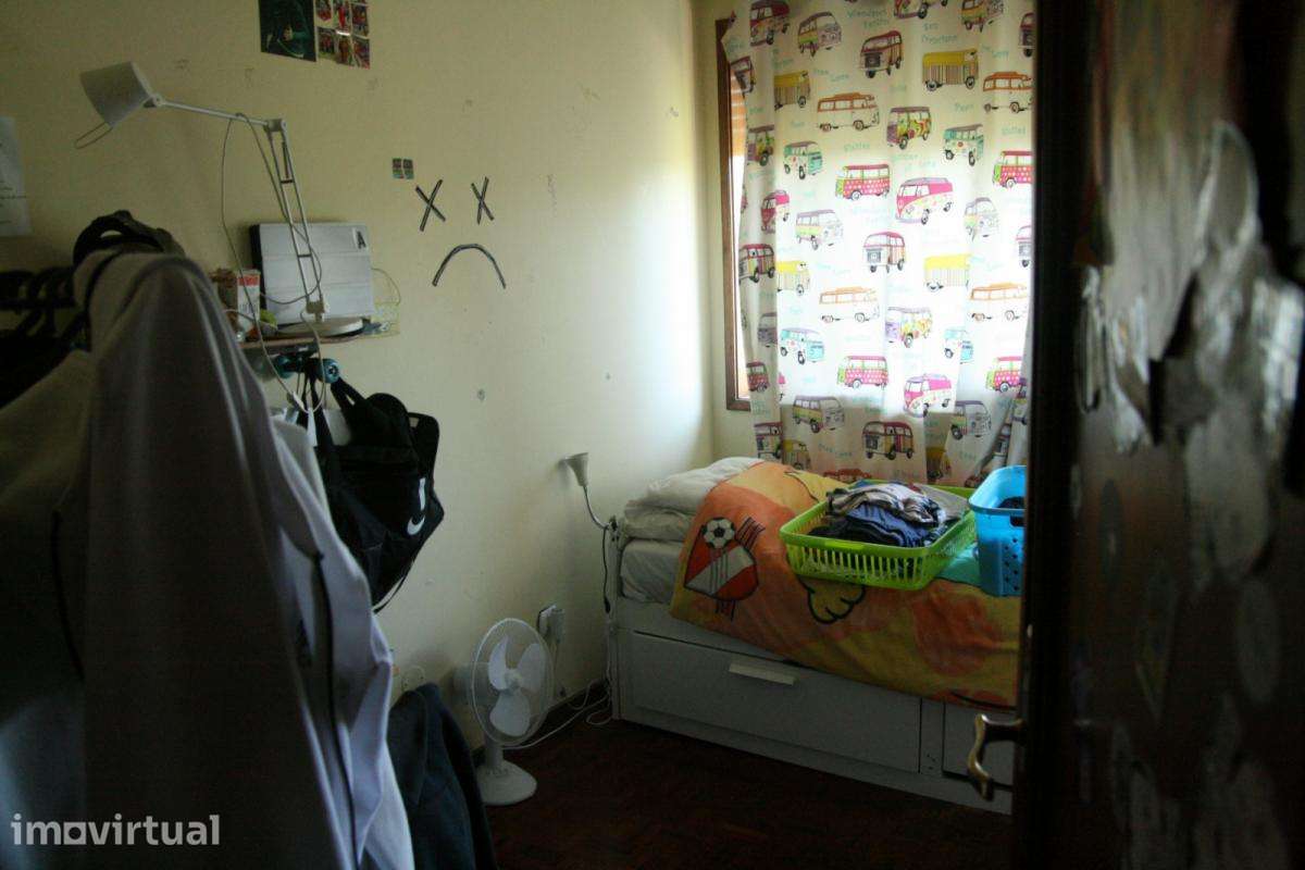Apartamento com 3 quartos - localizado em Lordelo do Ouro Porto - Grande imagem: 5/13