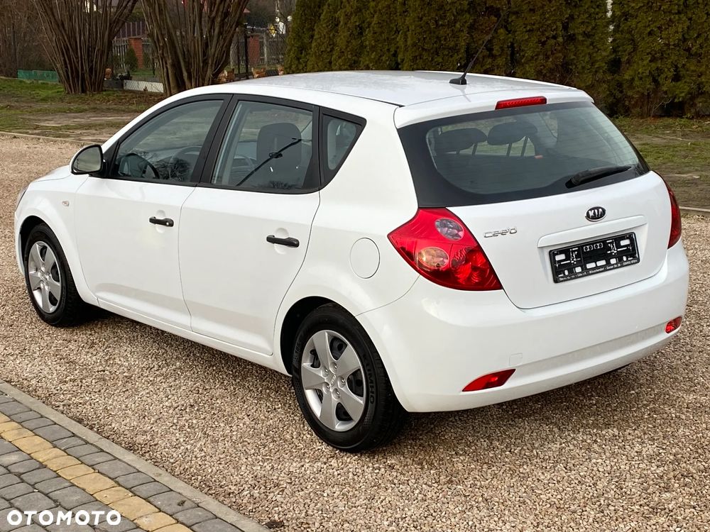 Kia Ceed 1.4 CVVT EX - 4