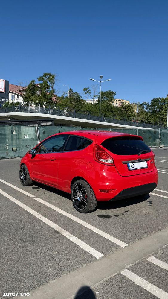 Ford Fiesta 1.4 TDCI - 8