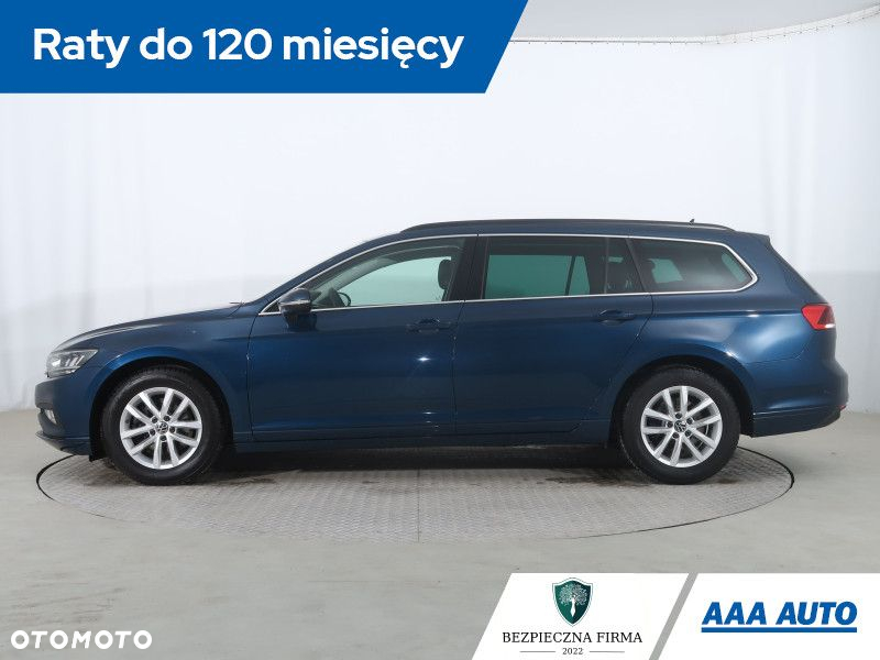 Volkswagen Passat - 3