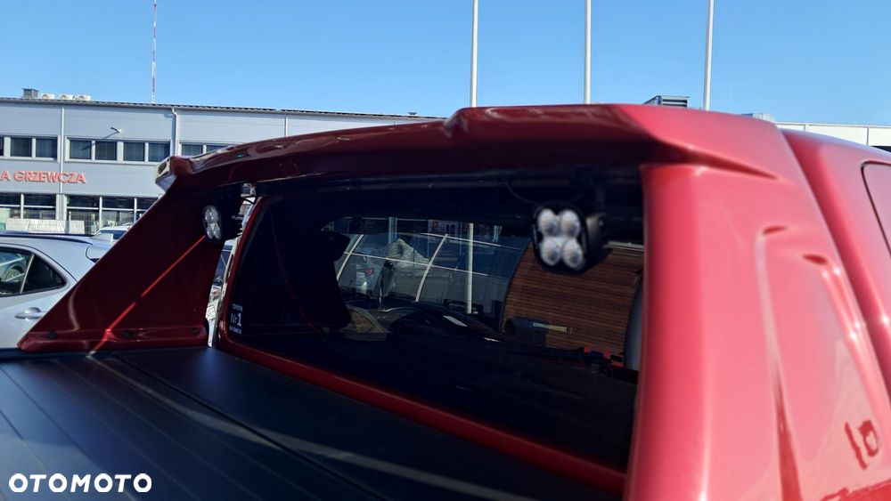 Toyota Hilux - 14