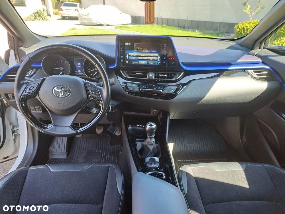 Toyota C-HR 1.2 T Dynamic - 5
