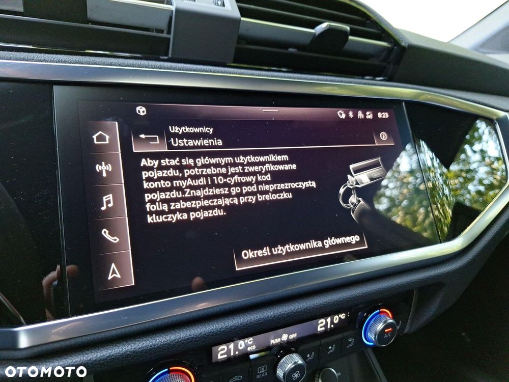 Audi Q3 RS S tronic - 28
