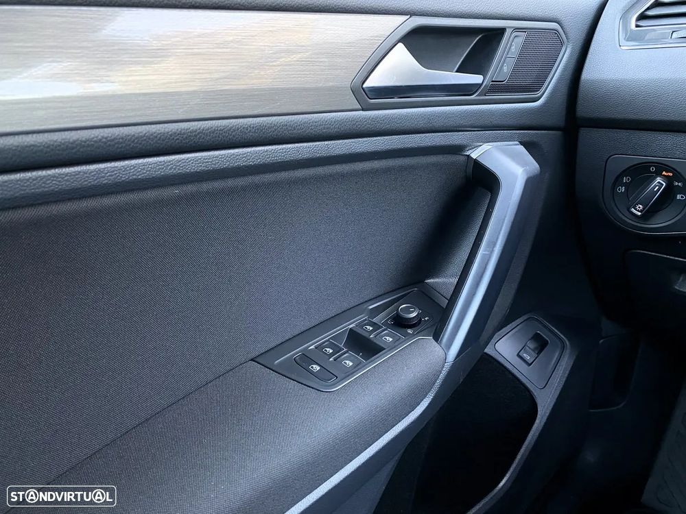 VW Tiguan Allspace 2.0 TDI Confortline DSG - 25