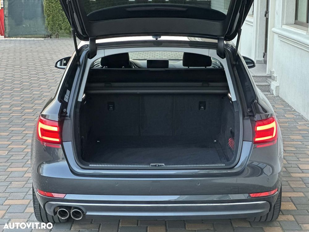 Audi A4 2.0 TDI ultra S tronic design - 38