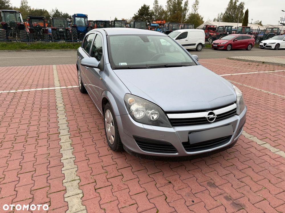 Opel Astra 2006 photo 2