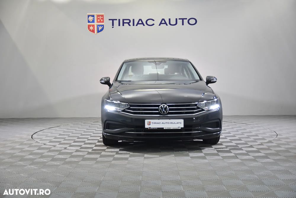 Volkswagen Passat - 9