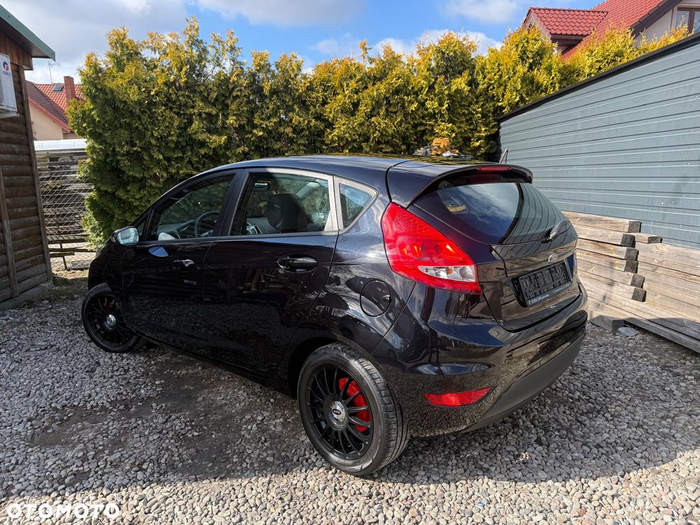 Ford Fiesta 1.25 Trend EU5 - 6