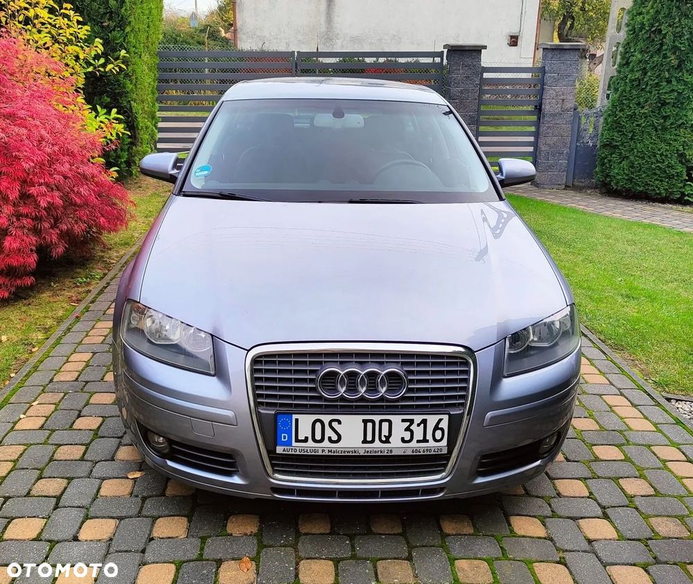 Audi A3 Sportback 1.6 Ambiente - 2