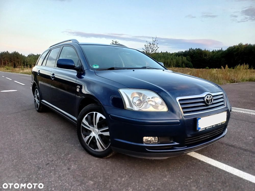 Toyota Avensis 2.0 D-4D Travel - 2