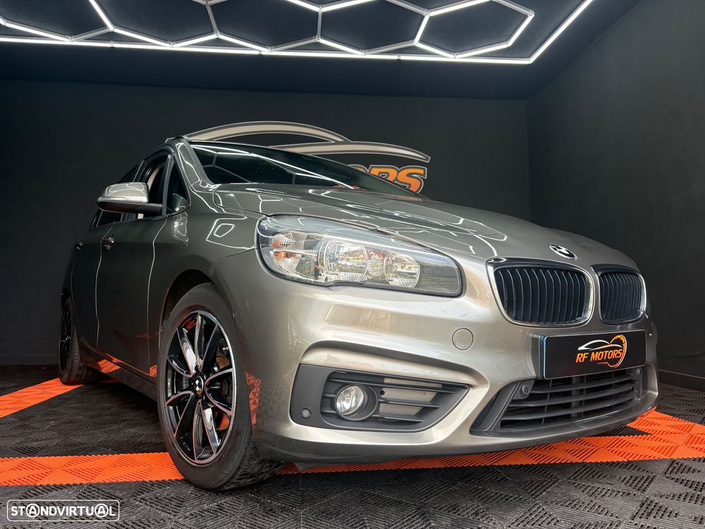 BMW 218 Active Tourer d Line Sport - 22