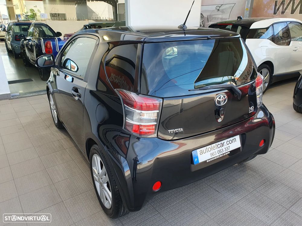 Toyota iQ 1.33 VVT-i - 6