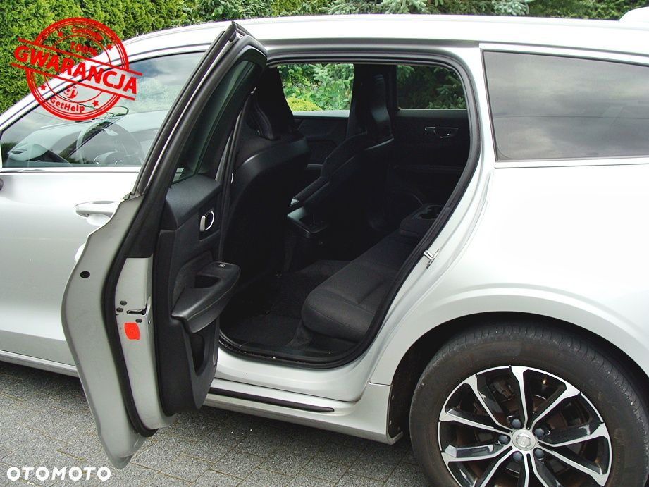 Volvo V60 D3 SCR Momentum - 19