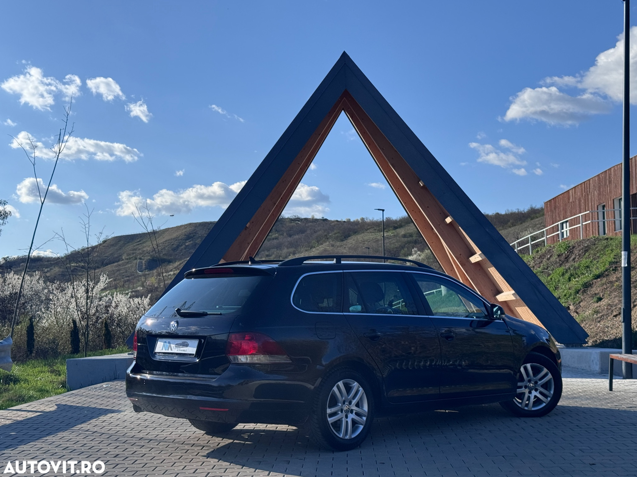 Volkswagen Golf 1.6 TDI BMT Highline - 3