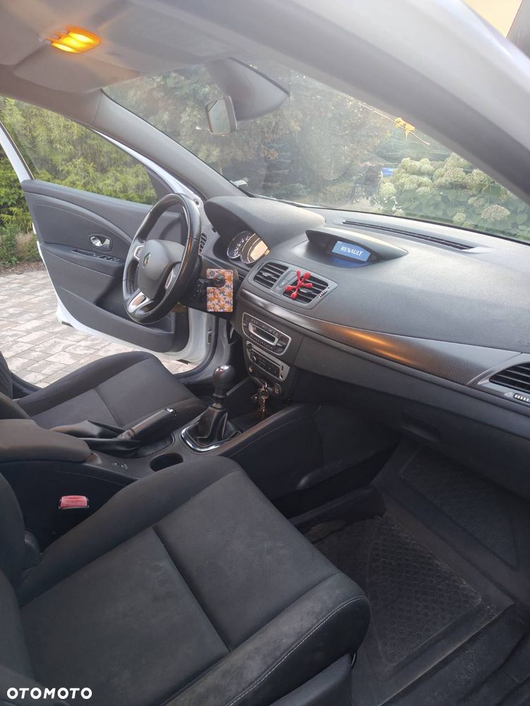 Renault Megane ENERGY TCe 115 Start & Stop LIMITED - 12