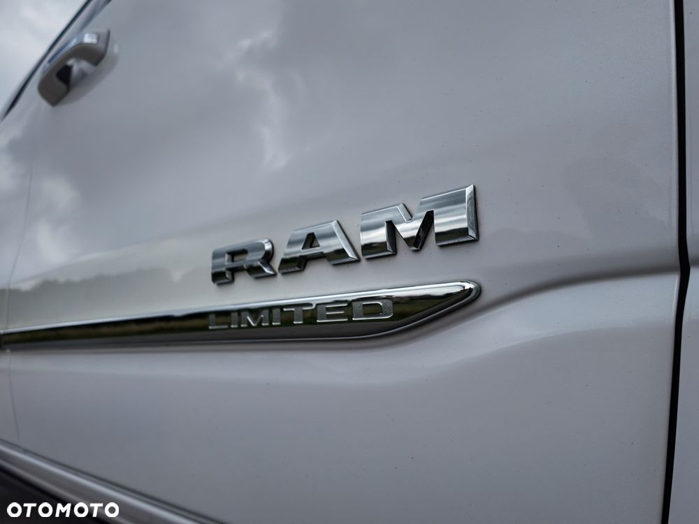 RAM 1500 5.7 Crew Cab Limited - 12