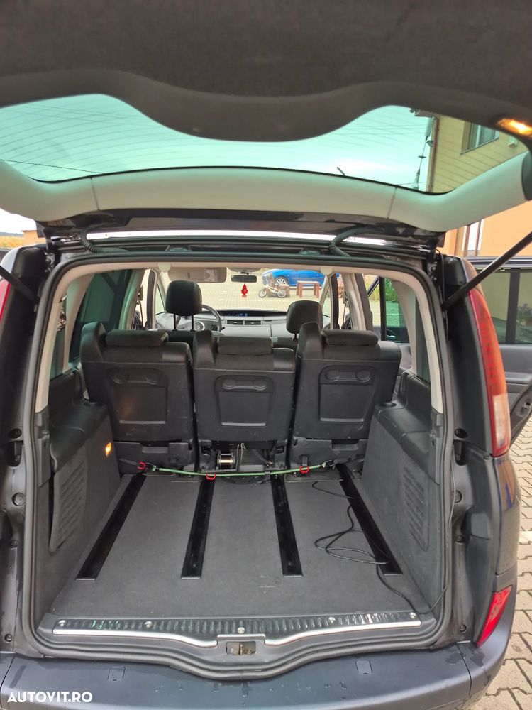 Renault Espace 2.0 dCi FAP Aut. Dynamique - 9