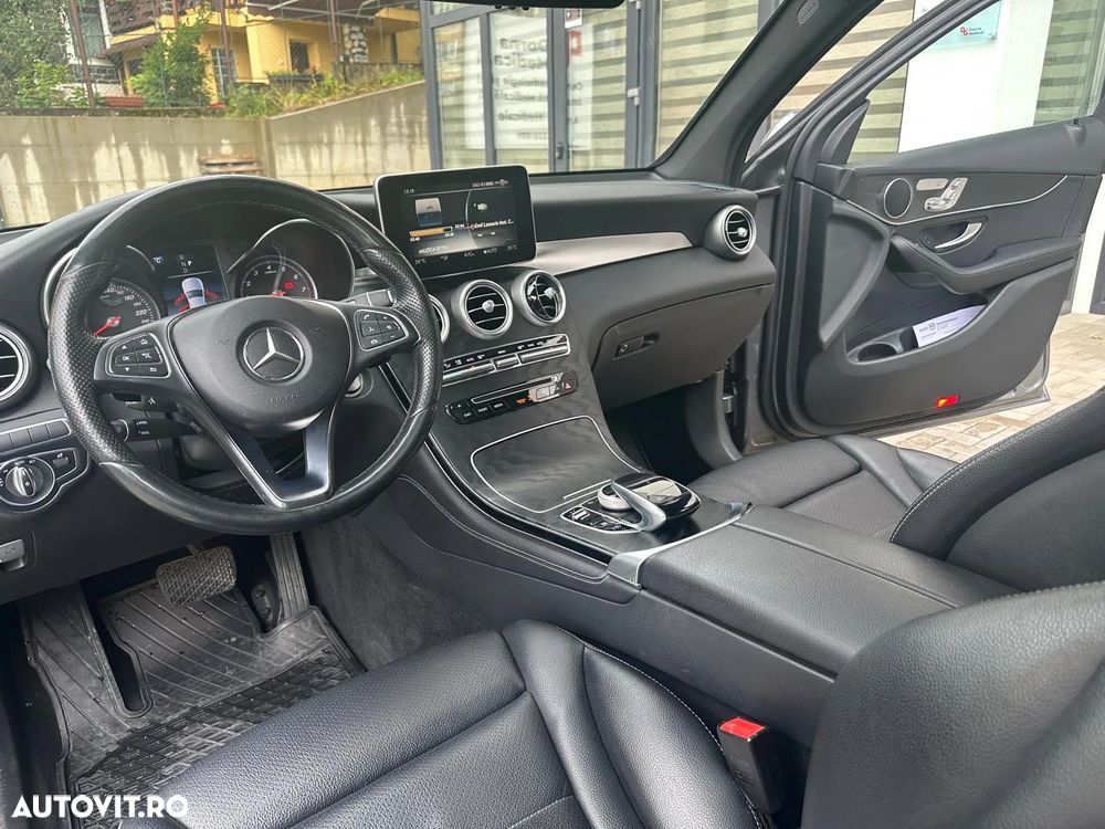Mercedes-Benz GLC 300 4MATIC - 14