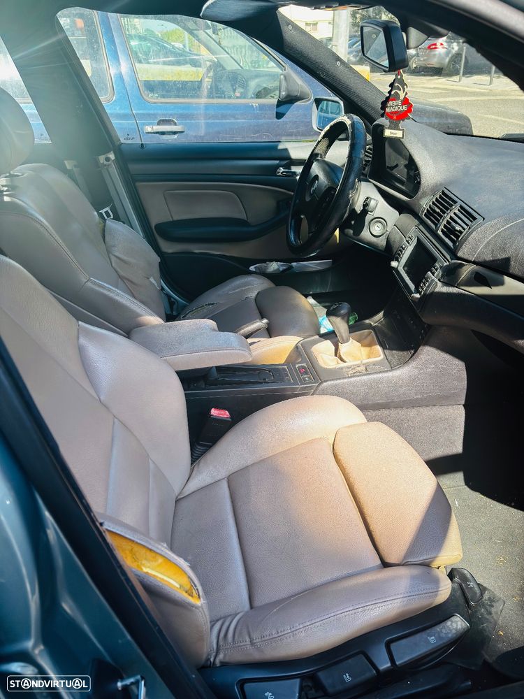 BMW 320 d Touring - 6
