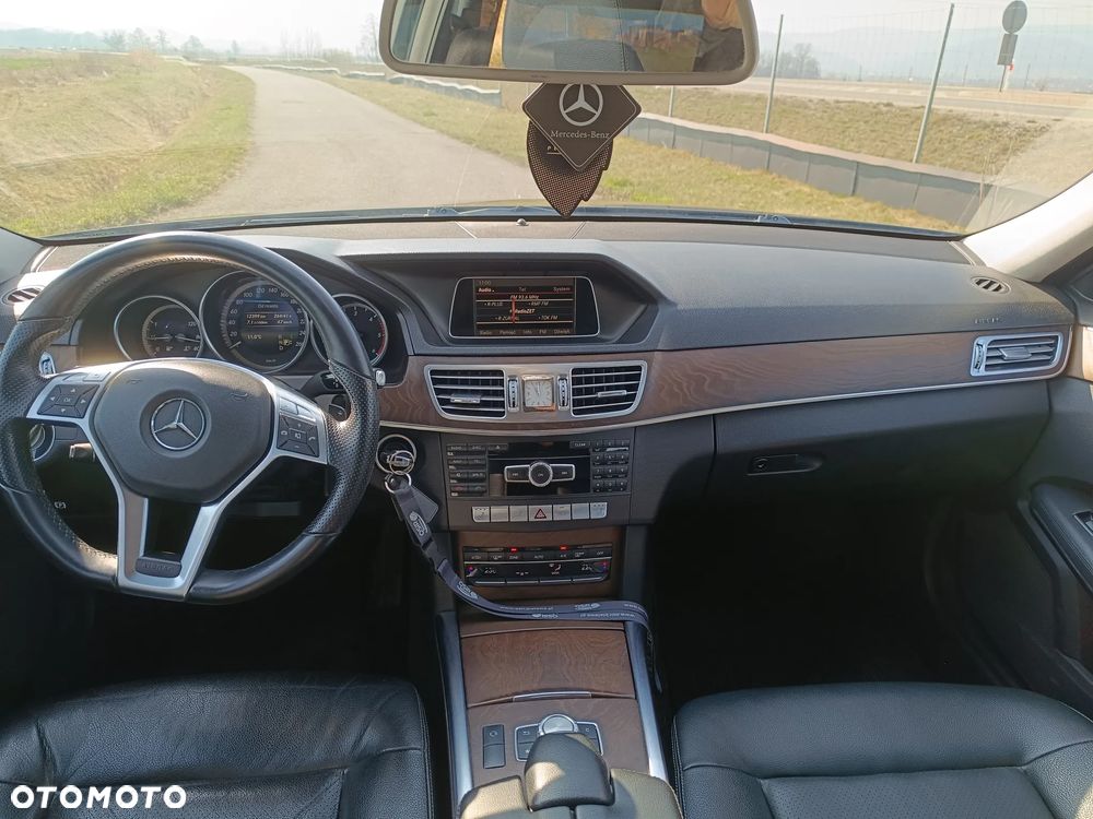 Mercedes-Benz Klasa E - 4