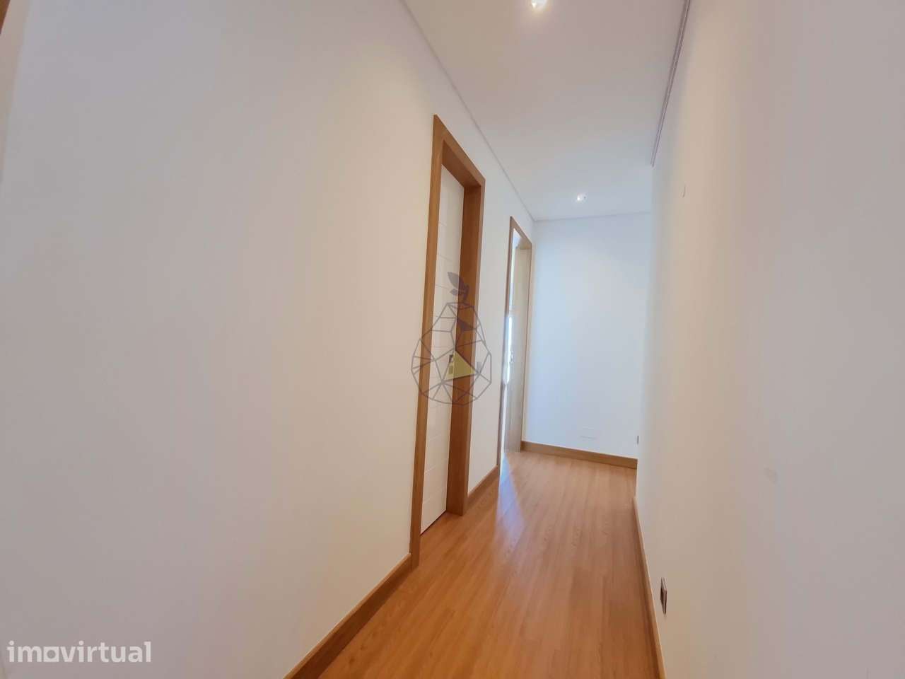 Arrendamento Anual  T3  de Luxo com Vista Rio em Portimão - Grande imagem: 5/38