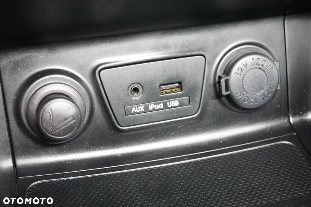 Hyundai ix35 1.7 CRDi 2WD blue Comfort - 27