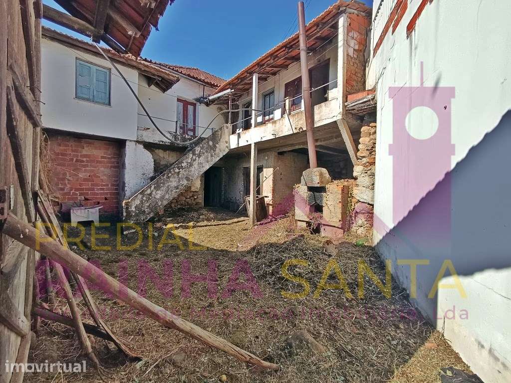 Moradia para recuperar com 112 m² de área bruta em Pombeiro da Beir... - Grande imagem: 4/11