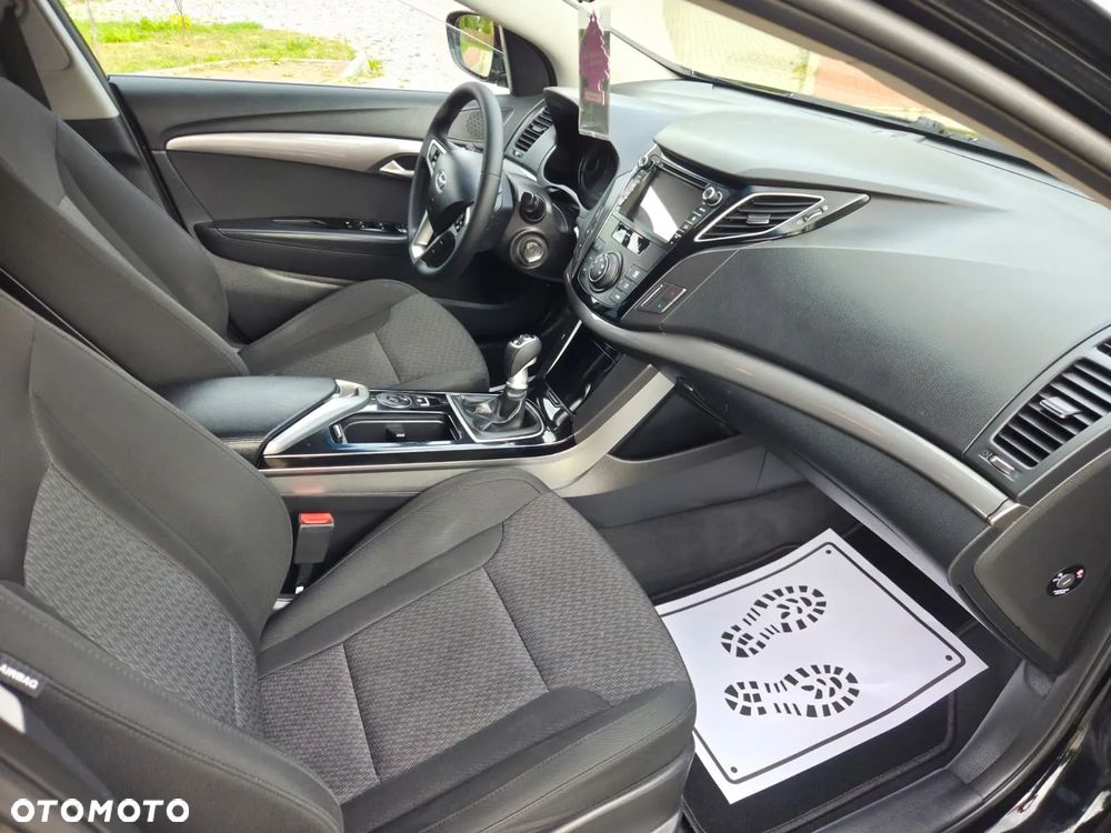 Hyundai i40 1.7 CRDi BlueDrive Business - 16