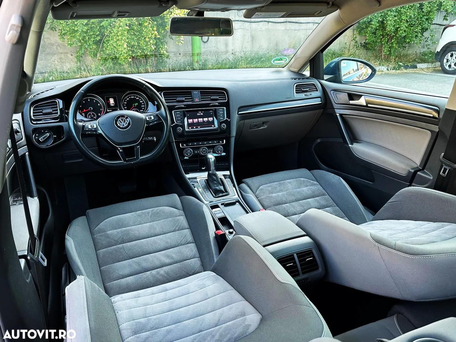 Volkswagen Golf 1.4 TSI DSG Highline - 6