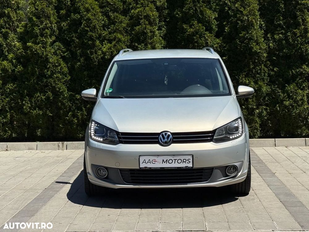 Volkswagen Touran 2.0 TDI DPF DSG Highline - 9