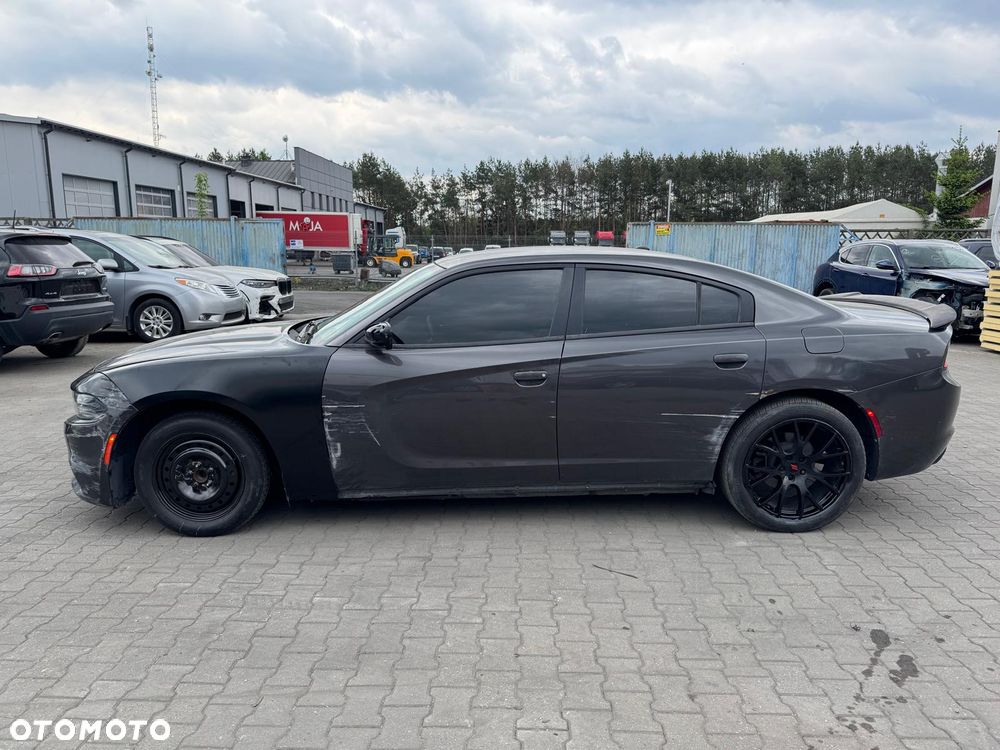 Dodge Charger - 6