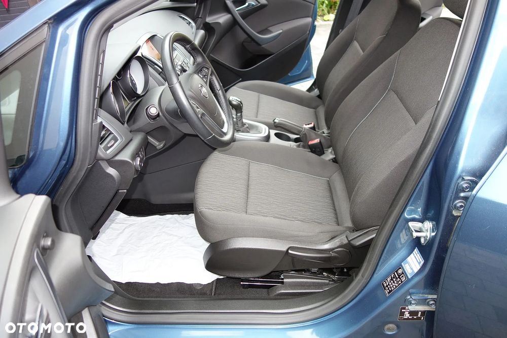 Opel Astra 1.6 Active - 34