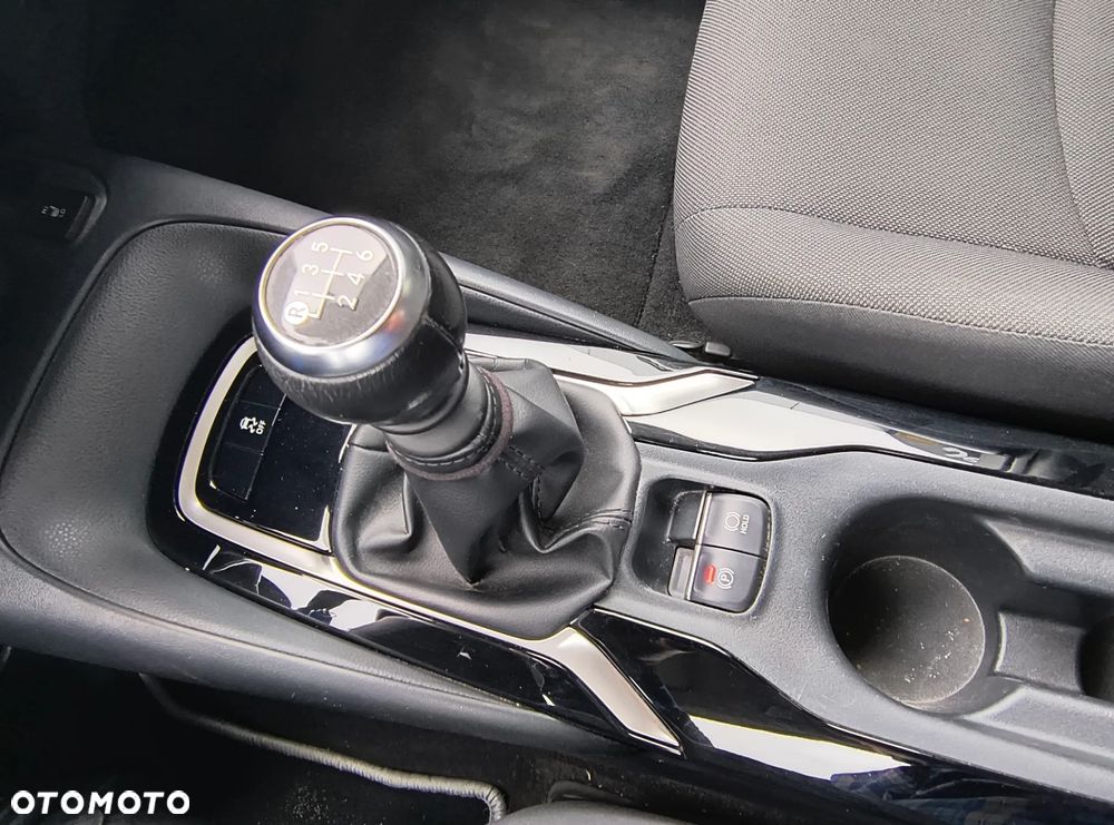 Toyota Corolla 1.5 Comfort - 16