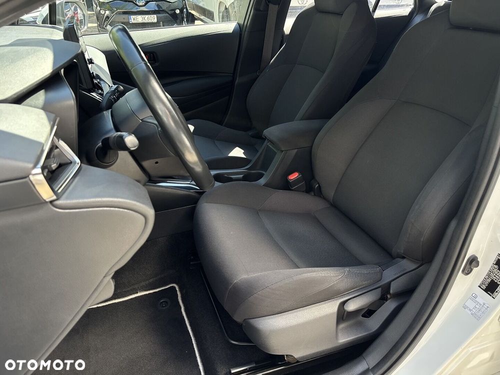Toyota Corolla 1.8 Hybrid Active - 15