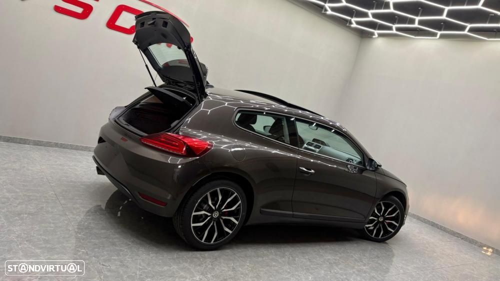 VW Scirocco 2.0 TDI Blue Motion Technologie Allstar - 43