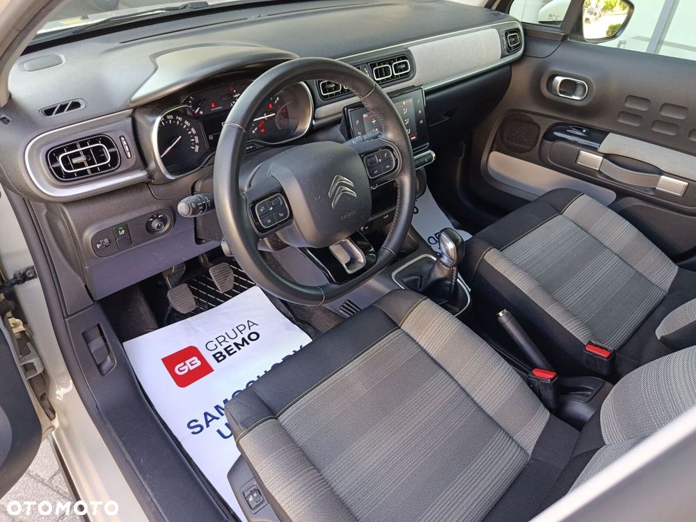 Citroën C3 1.2 PureTech Shine - 10
