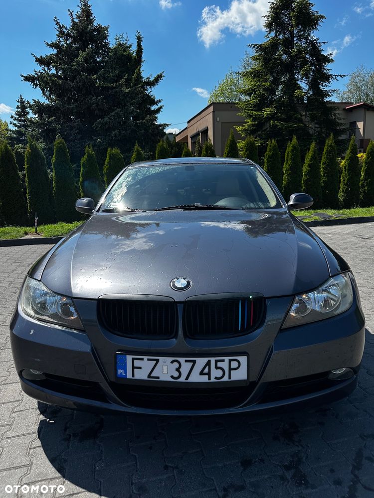 BMW Seria 3 320i - 16