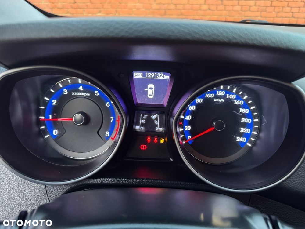 Hyundai i30 blue Kombi 1.4 Classic - 26