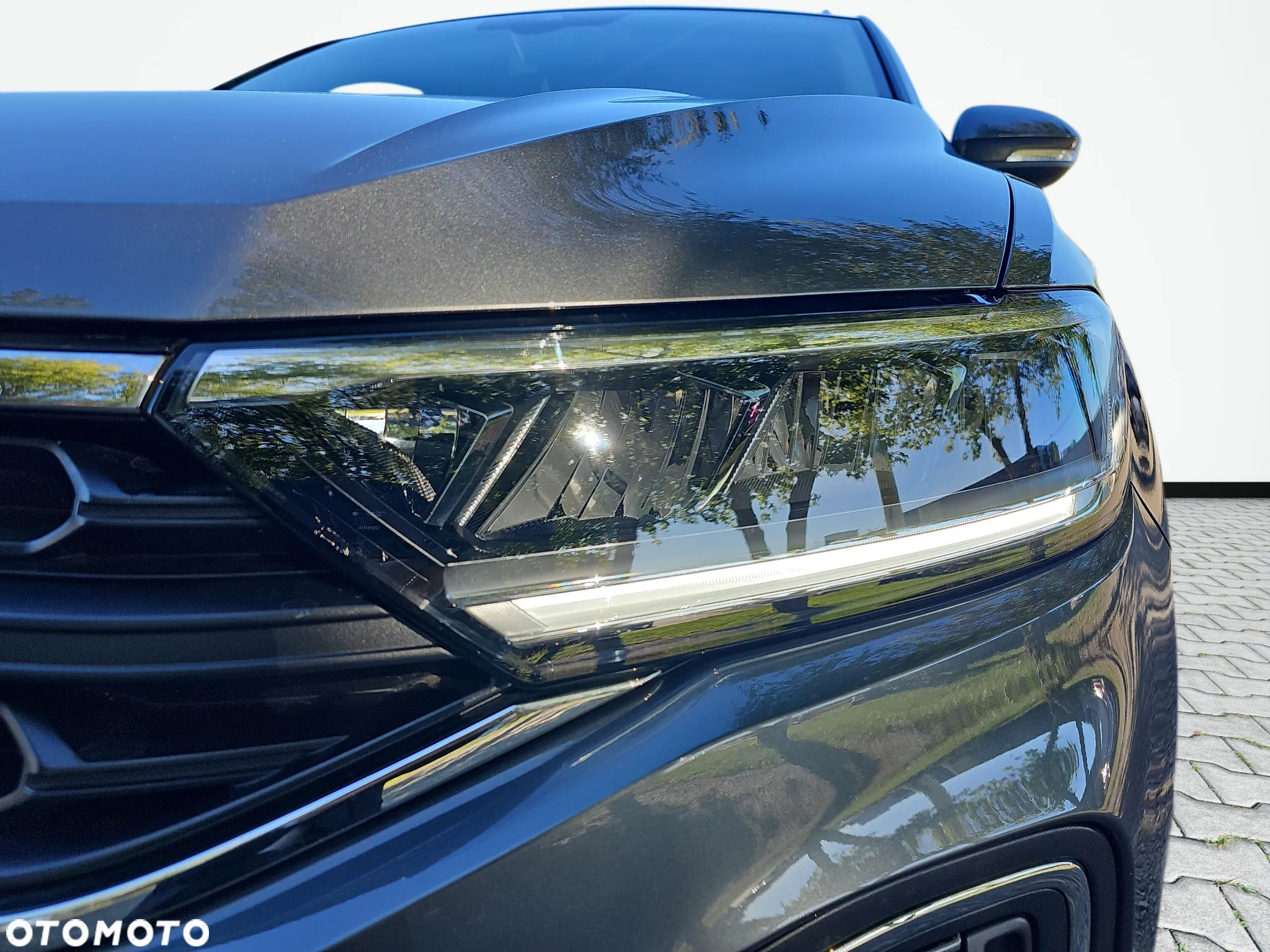 Volkswagen T-Roc 1.5 TSI Life - 15