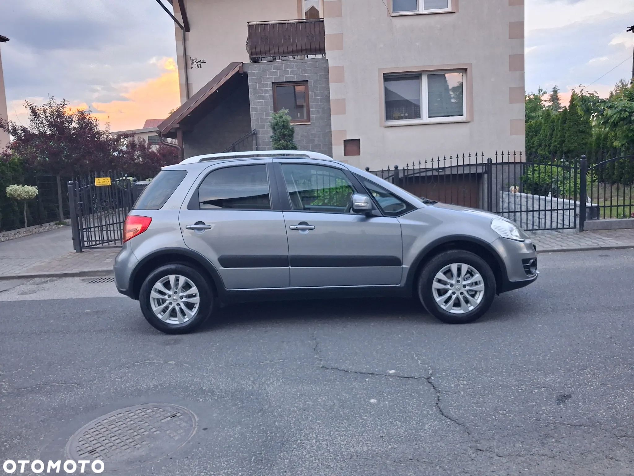 Suzuki SX4 1.6 VVT 4x4 Style - 1
