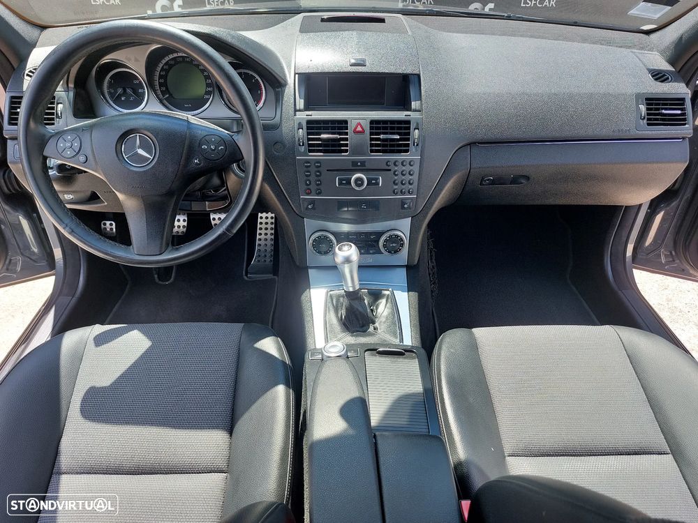 Mercedes-Benz C 250 Station CDI DPF BlueEFFICIENCY Avantgarde - 20
